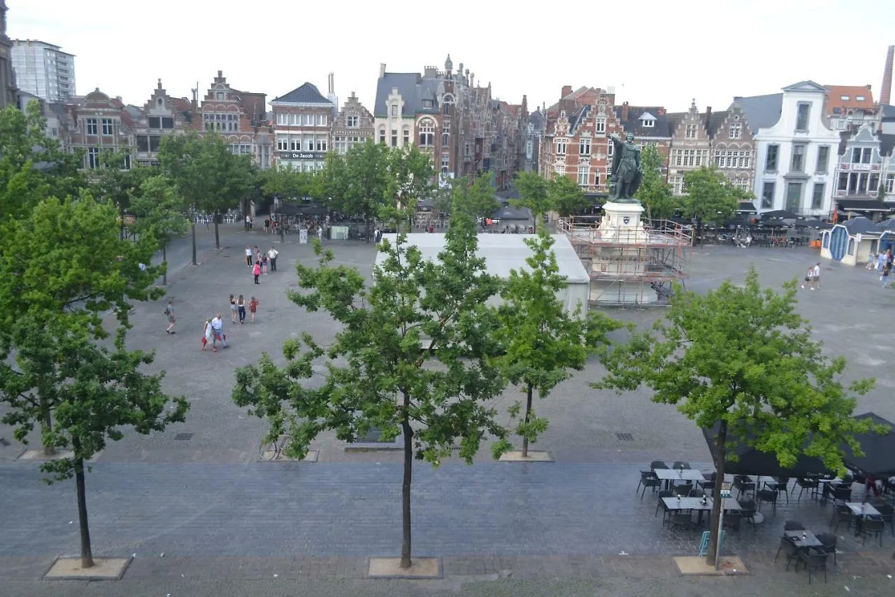 Vrijdagmarkt Apartment Gent